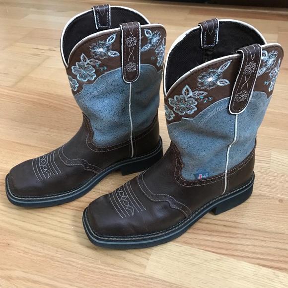 justin women's floral embroidered western boots
